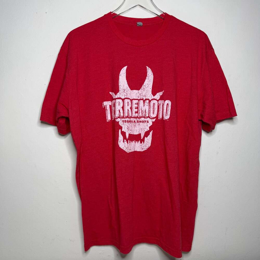 Terremoto Tequila Shots Devil Alcohol Liqueur Red Graphic T-shirt, Men's Size XL